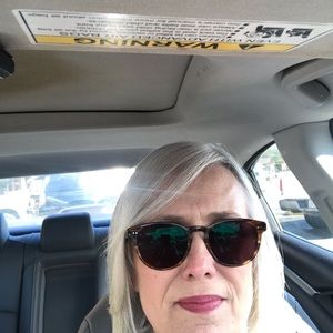 Meet your Posher, Alison